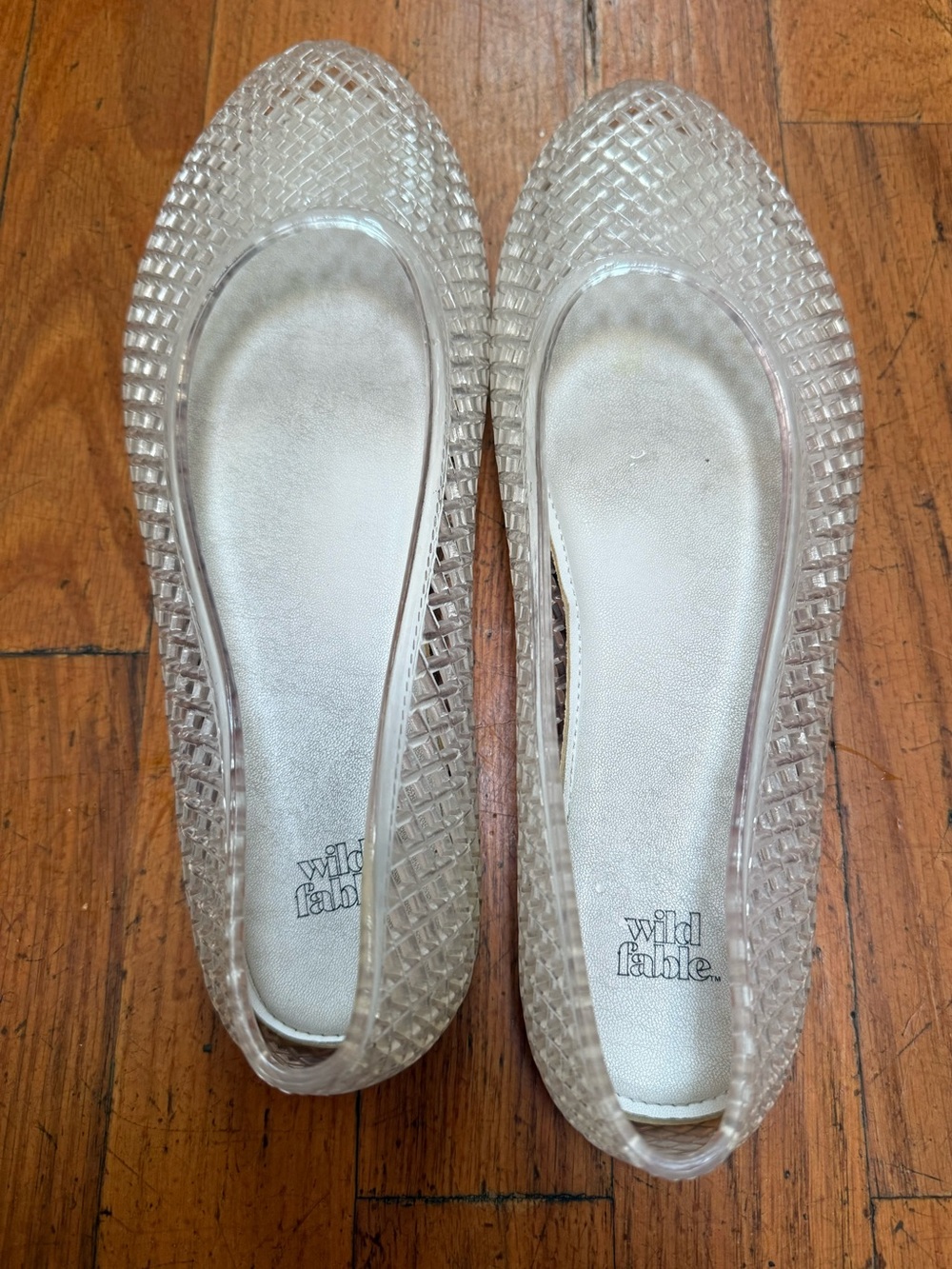 Wild Fable Women’s Size 8 Clear Jelly Ballet Flats Transparent Slip On Shoes - Picture 3 of 3